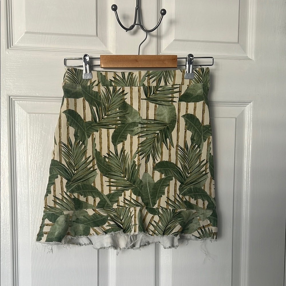 Tropical Green Leaf Print Skirt
